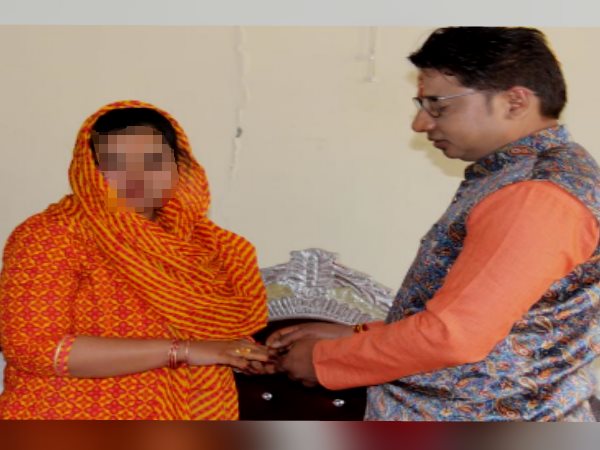 sikar bride Two video viral on social media after marriage with imran Bhatti
