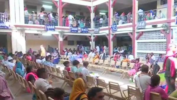 पश्चिम बंगाल में डॉक्टरों से हुई थी मारपीट पश्चिम बंगाल में डॉक्टरों से हुई थी मारपीट