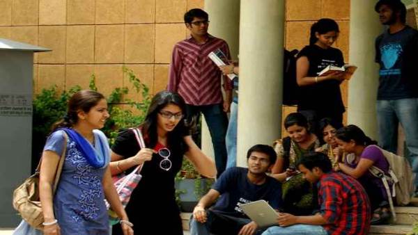 एक साल के अंदर लागू करने होंगे कानून