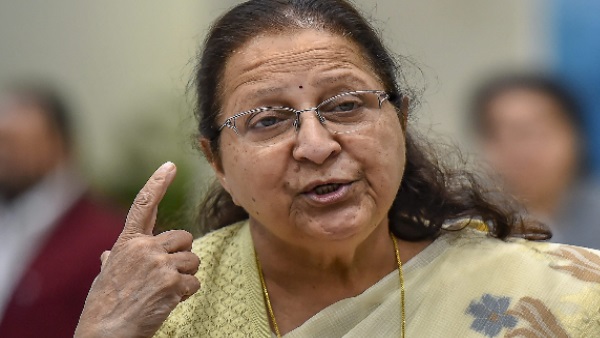 इंदौर से 8 बार सांसद रहीं