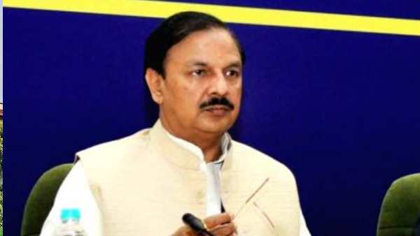 महेश शर्मा, सत्यपाल सिंह को जगह नहीं