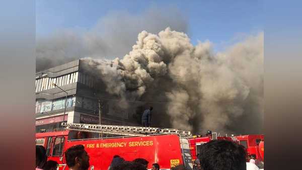 छात्रों को नहीं मिल पाया था कोई रास्ता