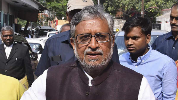 डिप्टी सीएम के आरोपों को दरकिनार कर मिली क्लीनचिट