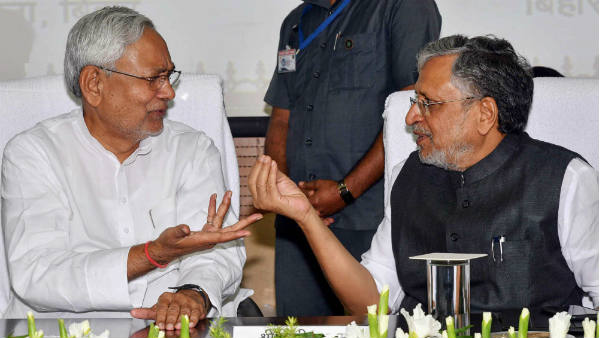 उप मुख्यमंत्री मोदी ने क्या आरोप लगाए थे?