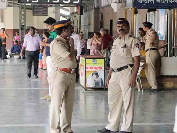 15 महीनों में 7.72 करोड़ की साम्रगी जब्त 15 महीनों में 7.72 करोड़ की साम्रगी जब्त