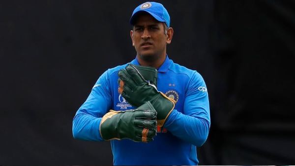 'धोनी जैसा कोई नहीं, मेरे लिए प्रेरणा'