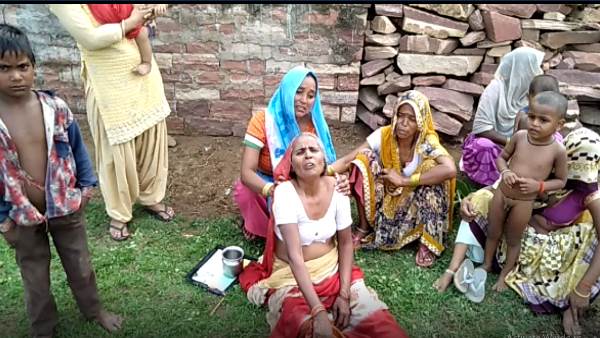 तांगा पलटने से मौत