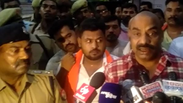 डीएम ने कहा- दोषियों के खिलाफ होगी सख्त कार्रवाई