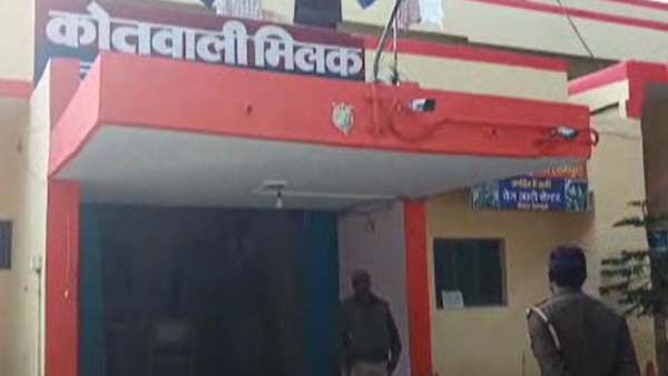 चार लोगों ने रोका रास्ता और फिर दानव बन गए