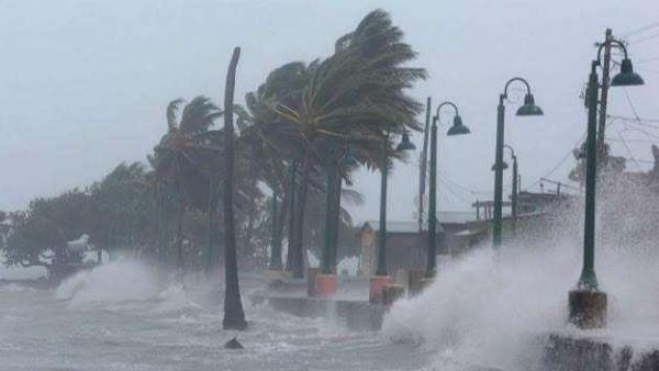 मछुआरों को वापस बुलाया, समुद्री क्षेत्रों में जाने पर रोक मछुआरों को वापस बुलाया, समुद्री क्षेत्रों में जाने पर रोक