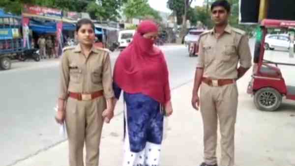 wanted woman arrested by stf team for theft