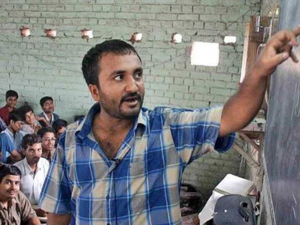 आनंद कुमार की कहानी है सुपर 30