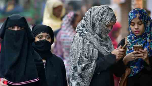 क्या तीन तलाक की समस्या इतना बड़ी थी?