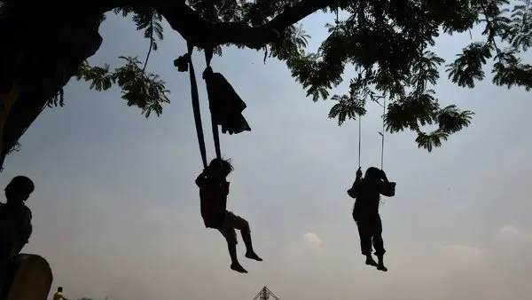 घर से भागने के बयान पर आईं ऐसी प्रतिक्रियाएं