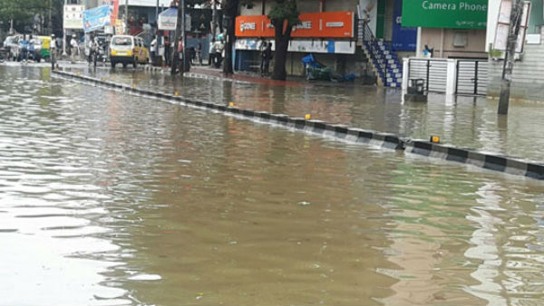 फिर पानी-पानी मुंबई, कई जगहों पर भरा पानी