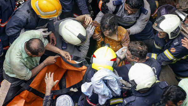 गांव से लौटा था परिवार 