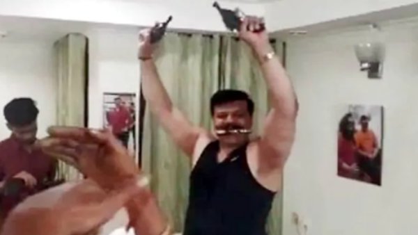 प्रणव चैंपियन ने दी सफाई