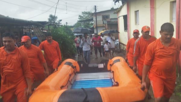 NDRF working to save stuck passengers of mahalaxmi express