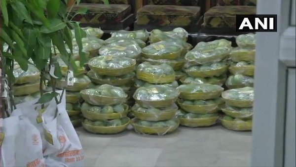 आम पर सियासत क्यों ? आम पर सियासत क्यों ?