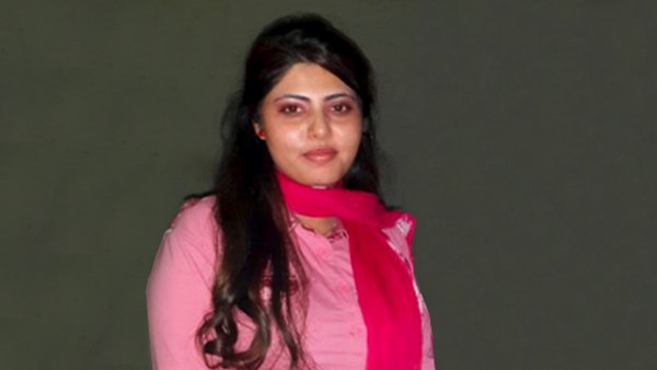 पति के लिए छोड़ा फिल्मी करियर