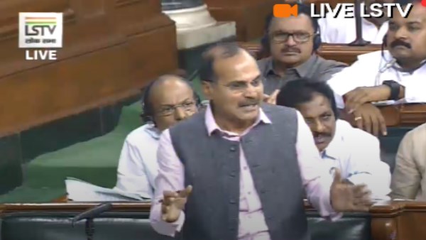 अधीर रंजन चौधरी ने साधा निशाना