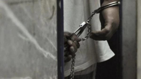  परिवार के लोग देते थे ताने