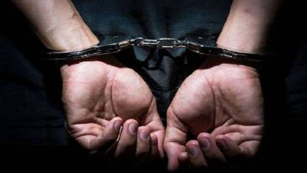 पांच में तीन आरोपी गिरफ्तार