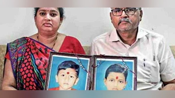 त्रिवेदी ने स्थानीय पुलिस जांच को क्लीनचिट दे दी त्रिवेदी ने स्थानीय पुलिस जांच को क्लीनचिट दे दी