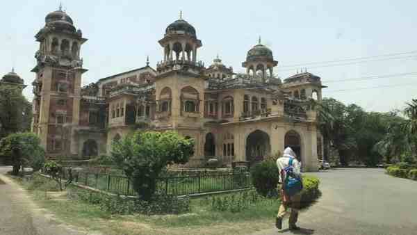 शुरुआत में ऐसे होता था चुनाव 