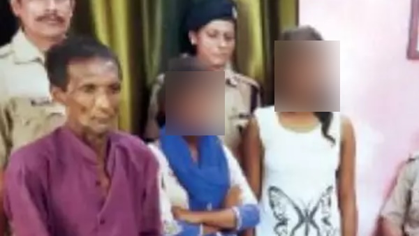 रेलवे स्टेशन पर मिलीं दो किशोरियां