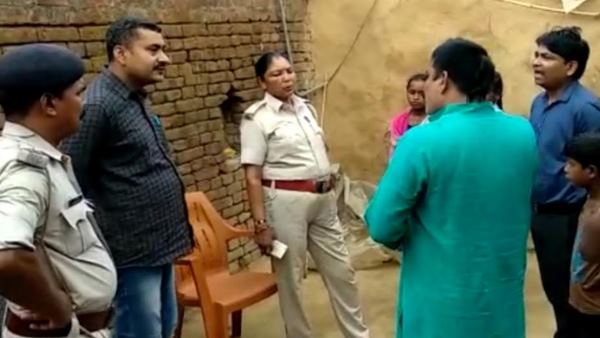 वॉर्डन निलंबित, चारों से पूछताछ कर ही पुलिस वॉर्डन निलंबित, चारों से पूछताछ कर ही पुलिस