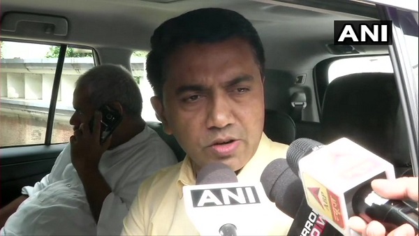 गोवा में कांग्रेस को लगा बड़ा झटका गोवा में कांग्रेस को लगा बड़ा झटका