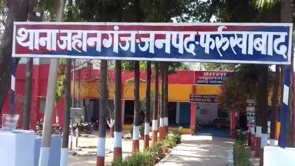 daroga and constable beaten by the hooligans