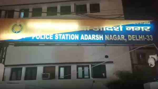 आदर्श नगर के लाल बाग क्लस्टर इलाके का मामला