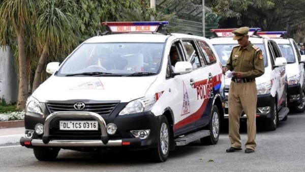 शादीपुर मेट्रो स्टेशन के पास गिरोह चढ़ा पुलिस के हत्थे