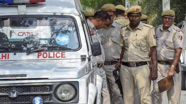 वारदात से एक हफ्ते पहले की थी बैंक की रेकी