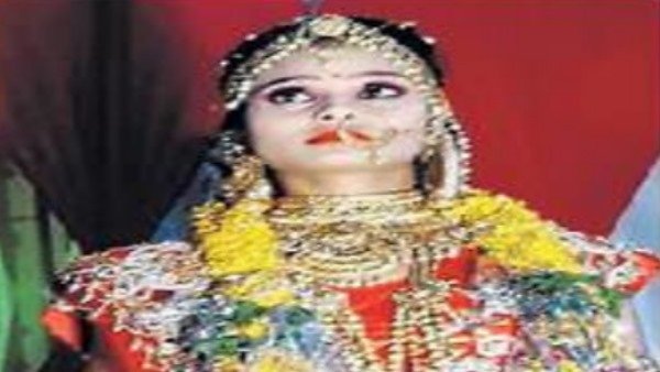 पहली बार आई थी मायके पहली बार आई थी मायके