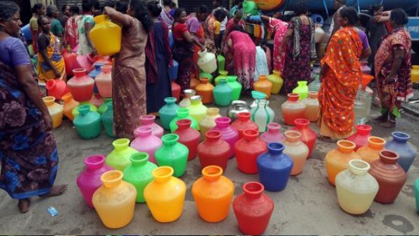  कुछ लीटर पानी के लिए कई-कई किमी चल रहे दलित