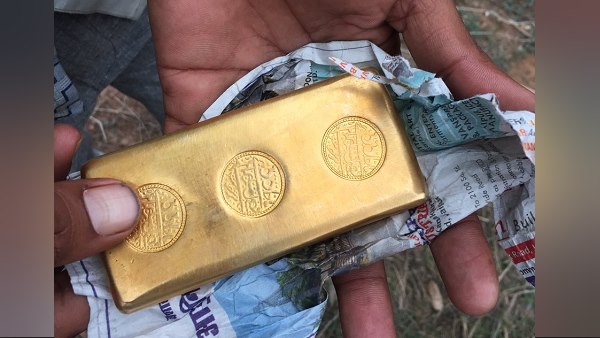 'मेरे पास काफी सारे बिस्कुट हैं'