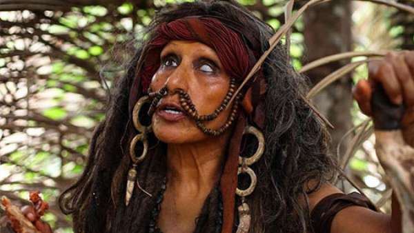 घरों में न बिजली है न दीपक