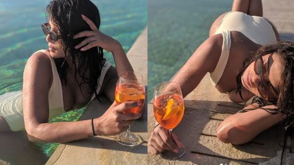 'छुट्टियों पर पति से फोटो क्लिक कराना'