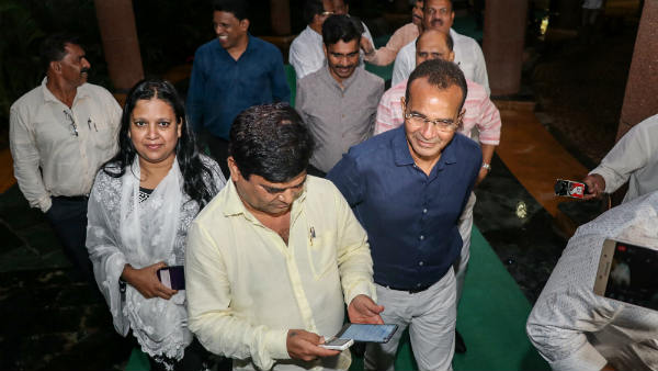 गोवा में कांग्रेस को लगा सबसे बड़ा झटका