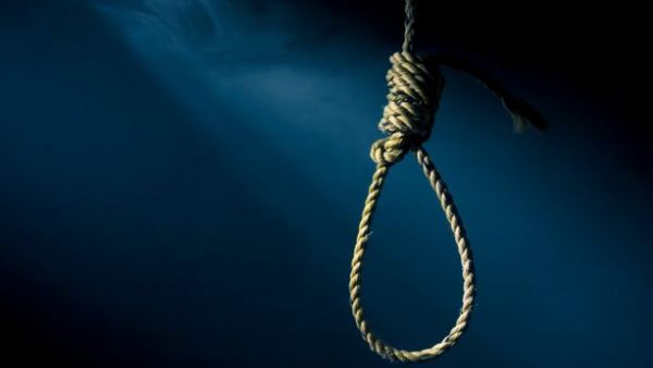 बीते सालों में कई छात्रों ने की आत्महत्या