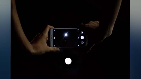 सीसीटीवी कैमरे में कैद हो गईं हरकतें