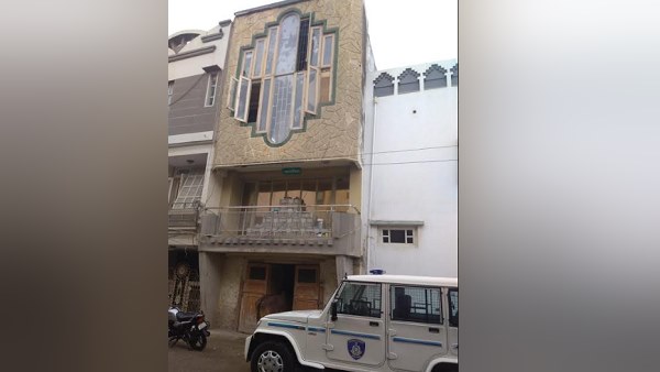 वैशाली को अस्पताल भेजा गया