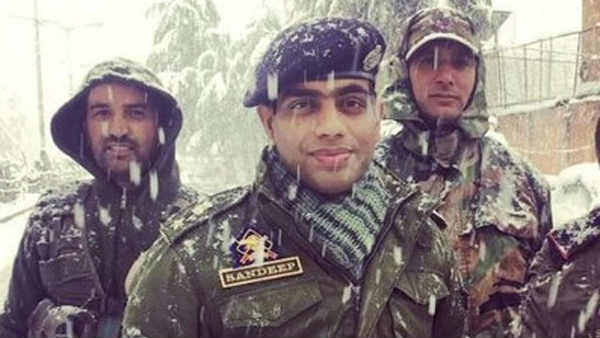 कौन हैं आईपीएस संदीप 