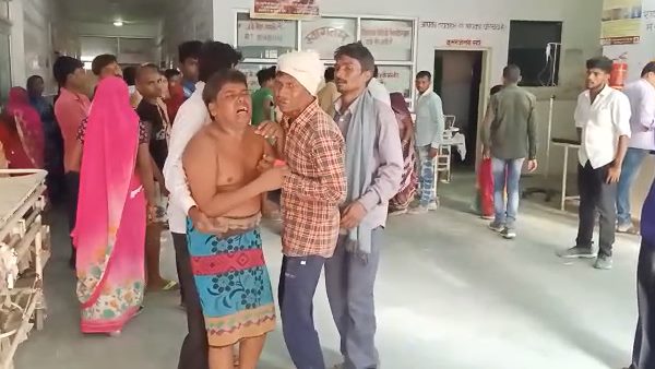 कई दिनों से खराब था हैंडपंप