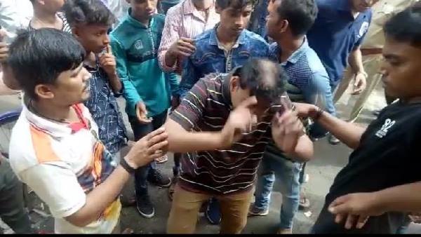 labourer died at surat factory, workers protest