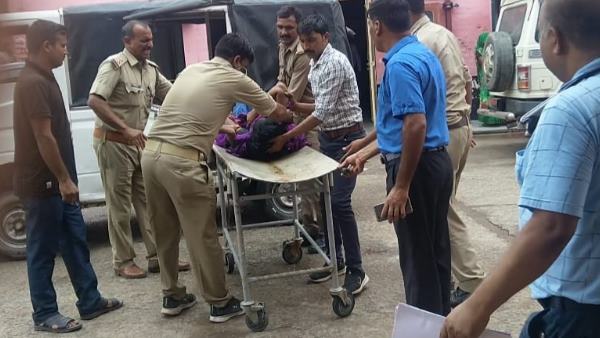 ​दिल्ली महिला आयोग की अध्यक्ष ने कहा- पूरा देश पीड़िता के साथ