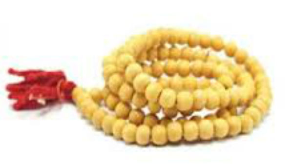 हल्दी का संबंध नवग्रहों में प्रमुख बृहस्पति से है